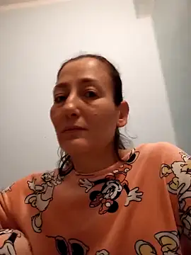 Snapshot of Anonim2026 chatting on 03-08-25, 05:49 Anonim2026 online show from 03-08-25, 05:49