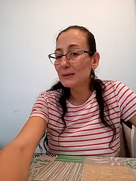 Snapshot of Anonim2026 chatting on 03-21-25, 09:23 Anonim2026 online show from 03-21-25, 09:23