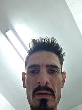 Snapshot of Anonim2026 chatting on 11-01-25, 11:40 Anonim2026 online show from 11-01-25, 11:40