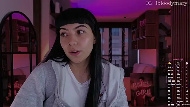 Snapshot of Saraa_Desiree chatting on 06-09-26, 10:43 Saraa Desiree online show from 06-09-26, 10:43