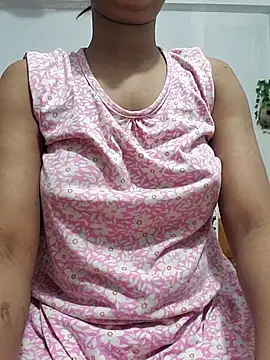 sexy-trisha1 online show from 05-06-26, 05:51