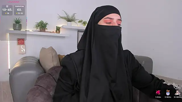 Snapshot of salma_arabicc chatting on 06-20-26, 04:04 salma arabicc online show from 06-20-26, 04:04
