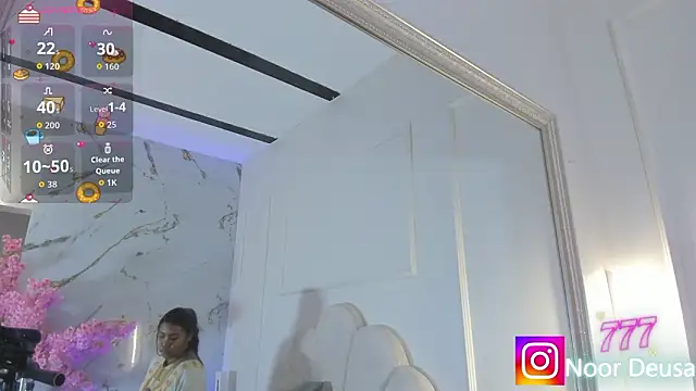 Candaceoweens online show from 03-19-26, 03:54