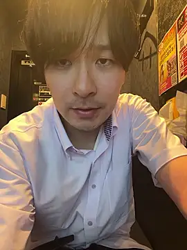 Snapshot of waka3232 chatting on 06-30-26, 11:22 waka3232 online show from 06-30-26, 11:22