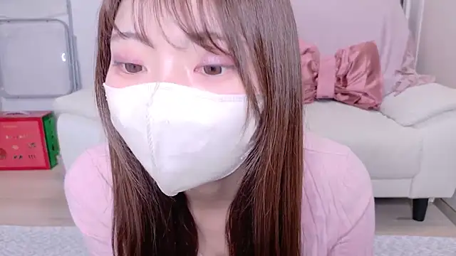 Snapshot of Ran-o0_0o chatting on 05-06-26, 05:46 Ran-o0 0o online show from 05-06-26, 05:46