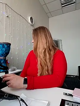 Juicy PeachLux online show from 02-01-26, 06:45