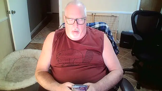 superbearboss online show from 10-22-25, 02:28