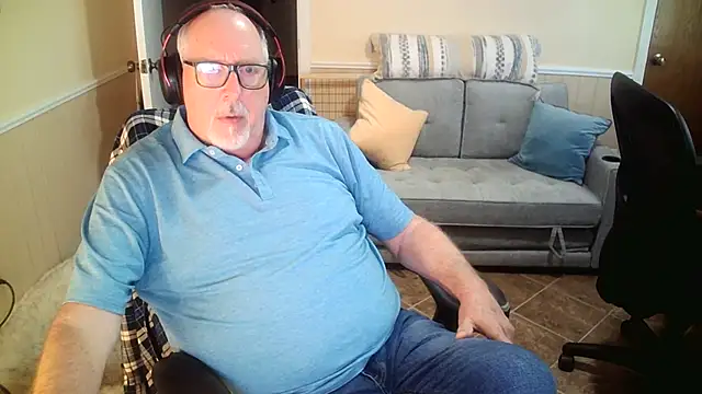 superbearboss online show from 04-14-26, 06:25