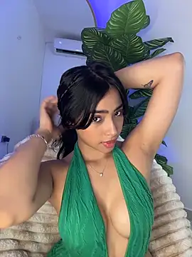  Emily Thompson  online show from 04-01-26, 03:07