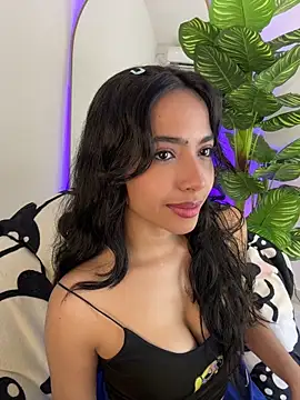  Emily Thompson  online show from 07-24-26, 03:37