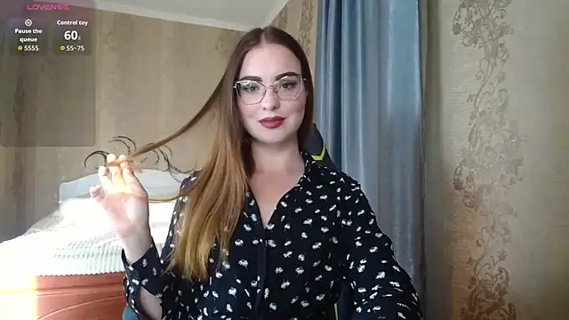 Leila Kissyu online show from 05-29-26, 03:43
