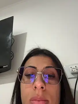 jheicylli online show from 07-11-26, 12:46