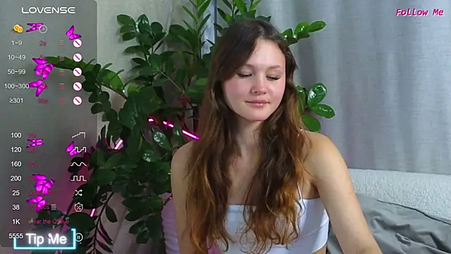 AmeliRoyse online show from 10-15-25, 05:13