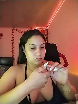 esmeralda jadees online show from 05-21-26, 08:27