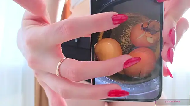 Snapshot of Kira_mindnes chatting on 03-22-26, 06:17 Kira mindnes online show from 03-22-26, 06:17