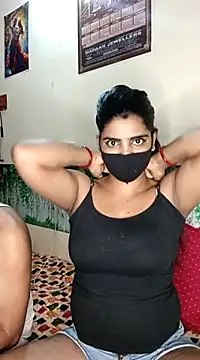 Snapshot of fun_Kro chatting on 03-17-25, 04:33 fun Kro online show from 03-17-25, 04:33