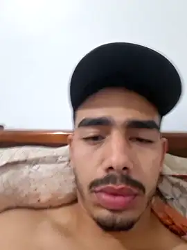 Snapshot of MATANAN31 chatting on 11-13-25, 06:01 MATANAN31 online show from 11-13-25, 06:01