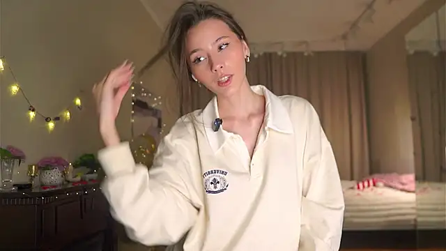 EditaBails online show from 03-11-26, 07:42