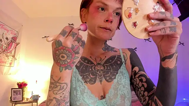 Alessamoth online show from 04-12-26, 07:08