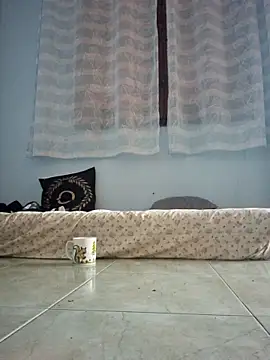 alexandraa12 online show from 09-15-25, 05:40