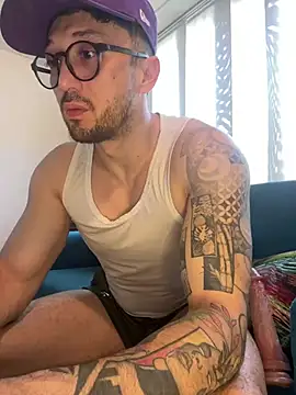 Snapshot of jotallanes chatting on 03-12-25, 03:29 jotallanes online show from 03-12-25, 03:29