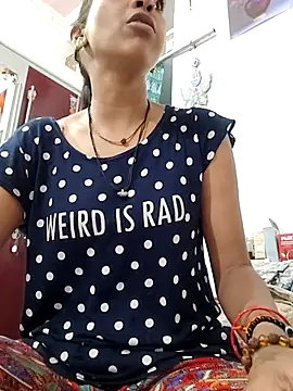 Hotty-Nidhi online show from 06-09-26, 04:13