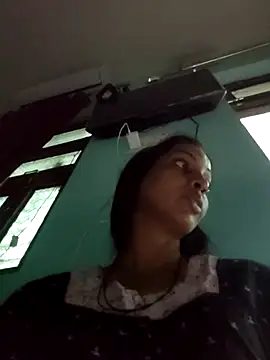 Hotty-Nidhi online show from 06-15-26, 01:08