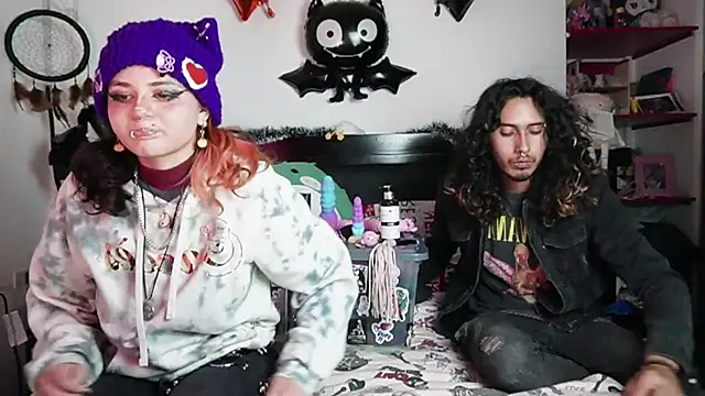 Devil And Princess online show from 01-07-26, 01:52