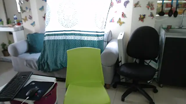 Snapshot of Olgahunder chatting on 07-13-26, 05:38 Olgahunder online show from 07-13-26, 05:38
