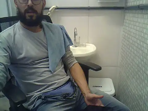 pdasgyn online show from 05-27-26, 02:47