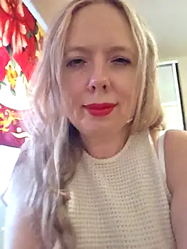 Snapshot of Irina3718 chatting on 07-13-26, 01:03 Irina3718 online show from 07-13-26, 01:03