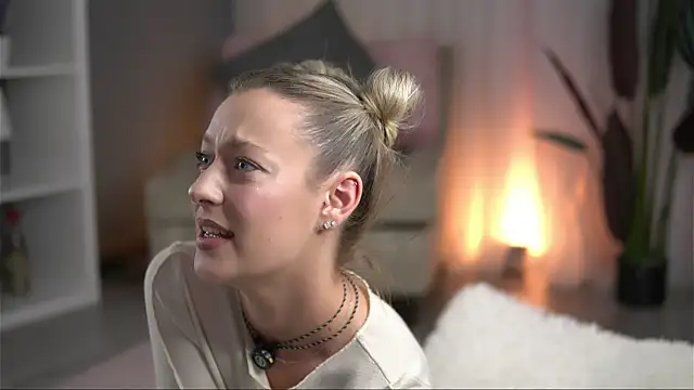 Snapshot of AnnastasiaMills chatting on 07-03-26, 08:37 AnnastasiaMills online show from 07-03-26, 08:37