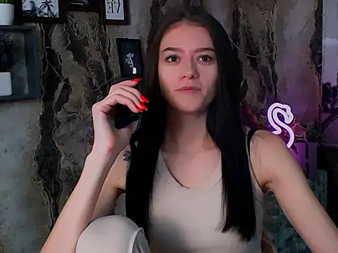 LanaTey online show from 09-28-25, 10:09