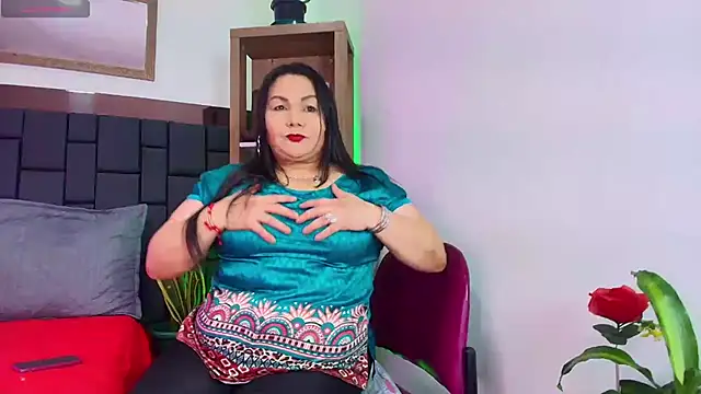 EllenaBoobs  online show from 05-29-26, 07:56