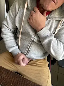 Gusta bi online show from 03-27-26, 01:55