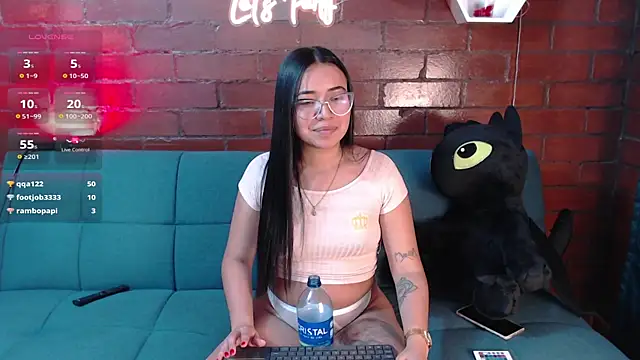 im mariham  online show from 03-22-25, 03:09