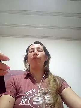 melany-92xxx online show from 04-04-26, 03:49