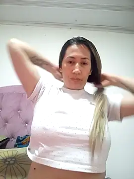 melany-92xxx online show from 04-19-26, 11:40