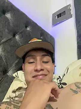 Stone grey1  online show from 04-10-26, 01:55