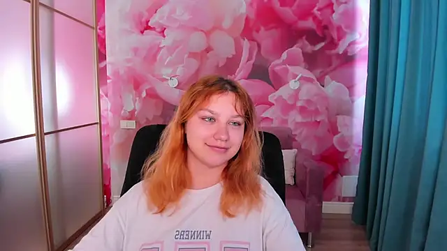 AngelinaLow online show from 05-16-26, 11:31