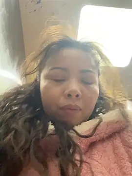 Snapshot of aa520uv chatting on 03-02-26, 03:30 aa520uv online show from 03-02-26, 03:30