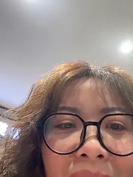 Snapshot of aa520uv chatting on 03-27-26, 03:56 aa520uv online show from 03-27-26, 03:56