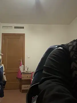 parejita01xx online show from 03-12-25, 09:13