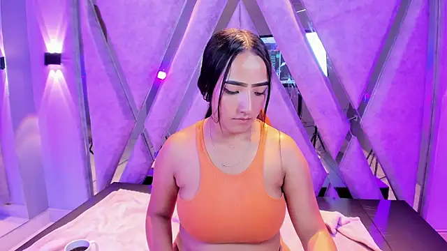 Alice 26  online show from 05-28-26, 08:39