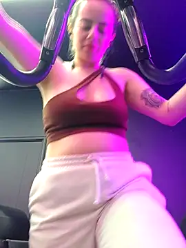 Sairy  online show from 03-18-26, 04:32