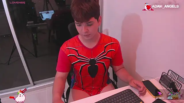 Snapshot of adam_angelssss chatting on 06-17-26, 07:00 adam angelssss online show from 06-17-26, 07:00