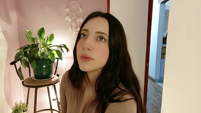 Rebbecawhite meow online show from 05-19-26, 01:56