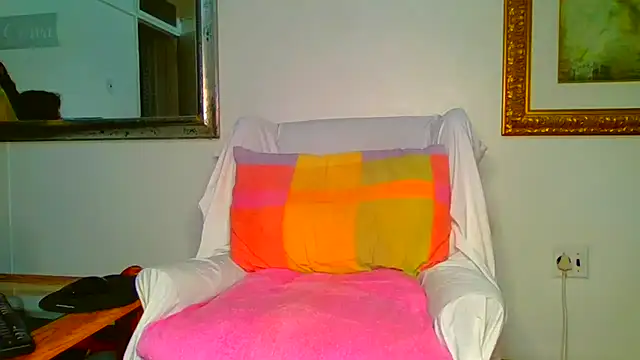 Snapshot of ModelZoee chatting on 03-16-26, 06:23 ModelZoee online show from 03-16-26, 06:23