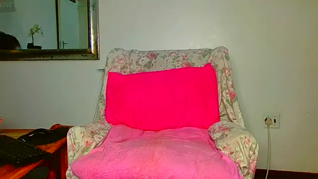 Snapshot of ModelZoee chatting on 03-24-26, 04:45 ModelZoee online show from 03-24-26, 04:45