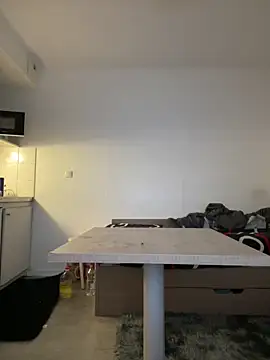 Snapshot of Renoirmonter chatting on 03-06-26, 09:44 Renoirmonter online show from 03-06-26, 09:44